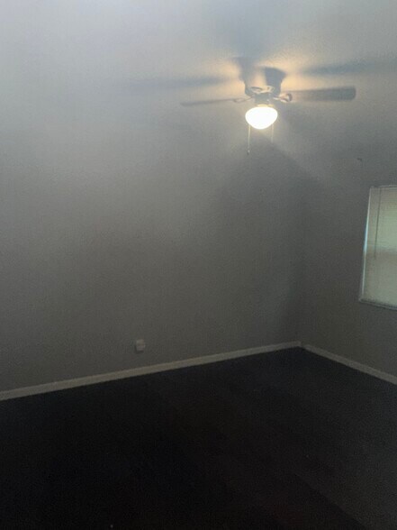 Building Photo - 1309 Fairway Ave