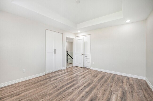 Building Photo - 7711 Antoine Dr