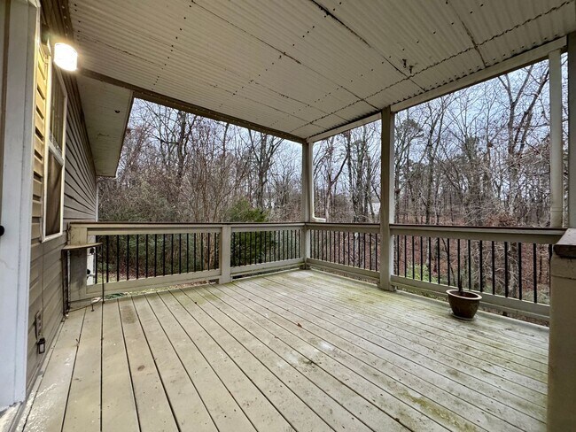 Building Photo - 6477 Olin Ln