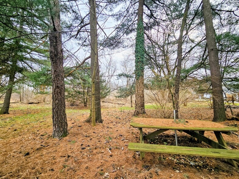 Building Photo - 2101 Heidelberg Ave