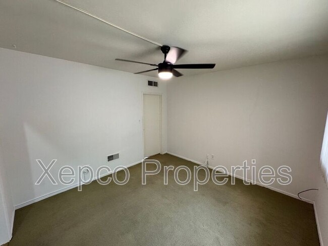 Building Photo - 430 Avenida Ortega