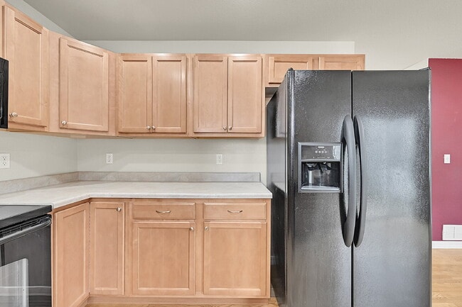 Building Photo - $2,200.00 - 3 Beds, 2.5 Baths, Single Fami...