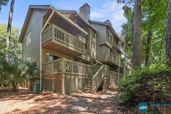 Primary Photo - Updated Wyndemere Condo at Yacht Cove – Fr...