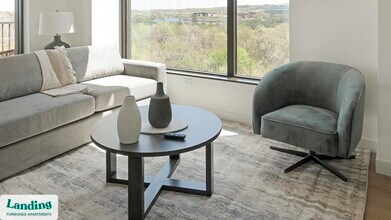 Building Photo - 632 Howard Rd SE