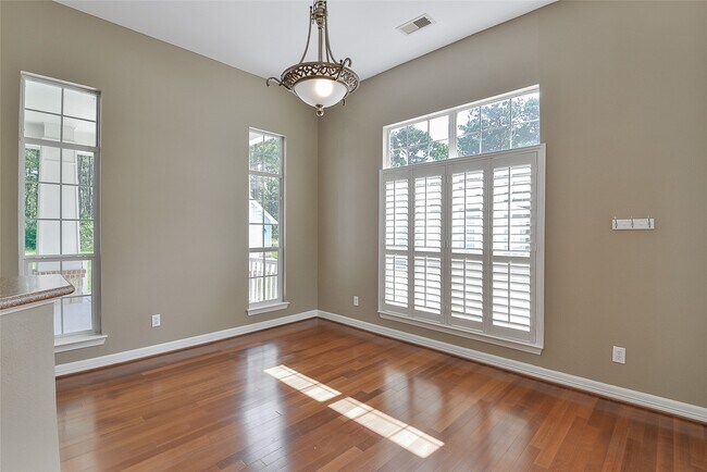 Building Photo - 3960 Farm to Market 1960 Rd E