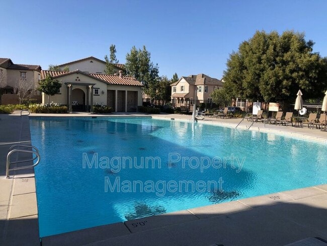 Building Photo - 31925 Red Pine Way