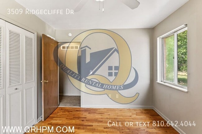 Building Photo - 3509 Ridgecliffe Dr