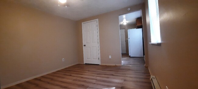 Building Photo - 2911 Clifton Ave