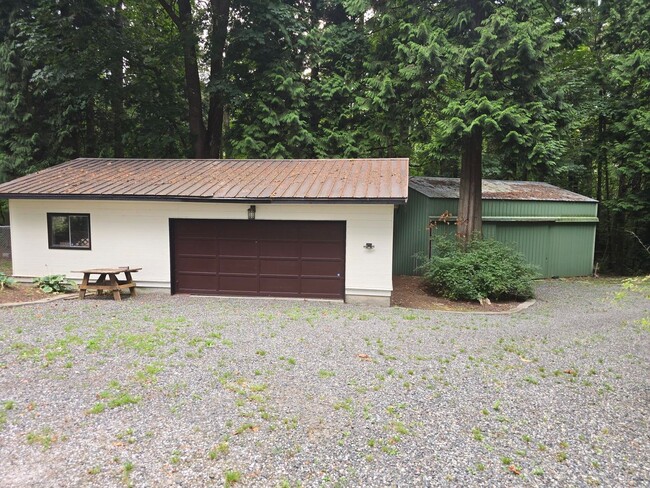 Building Photo - Charming 2-Bedroom Retreat in Ferndale