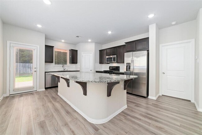 Building Photo - 29805 Woodsons Edge Way