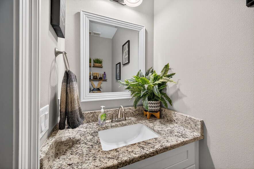 Building Photo - 2259 Hadleigh Hills Ct