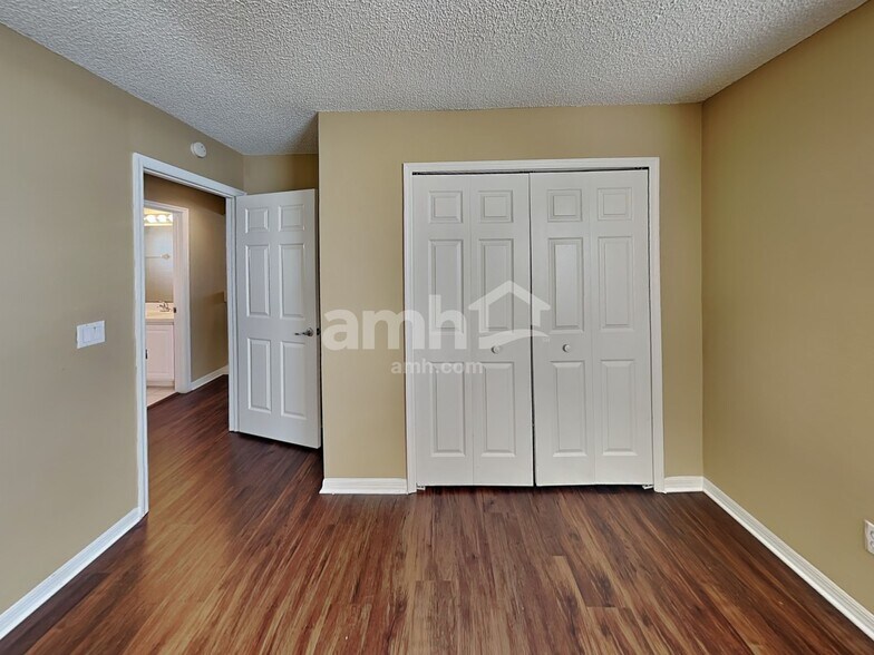 Building Photo - 3644 Becontree Pl