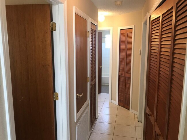 Building Photo - Beautiful 3 Bed 2 Bath Condo in Sweetwater Club