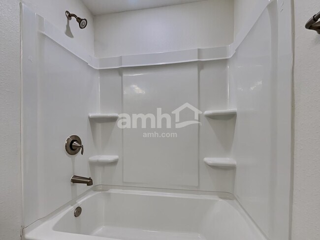 Building Photo - 567 Tumbled Stone Way