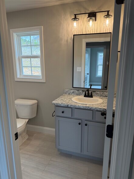 Building Photo - 2624 Parkers Mdw Ln