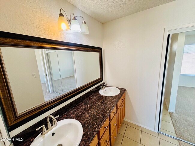 Building Photo - 36778 Spanish Broom Dr