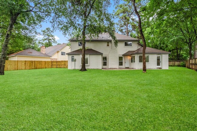 Building Photo - 9 Indian Cedar Ln