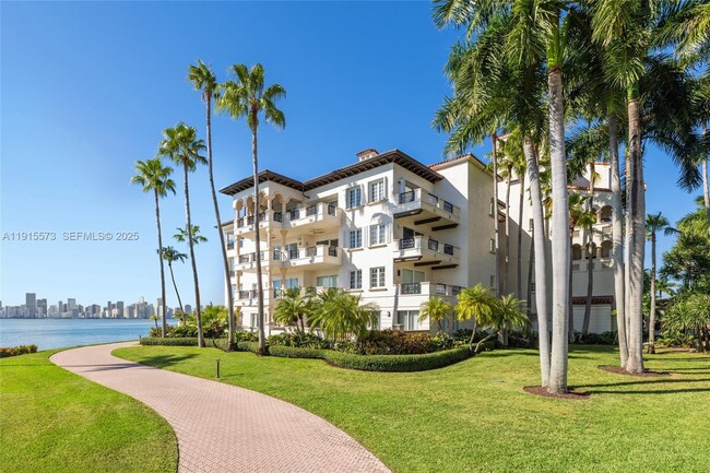 Building Photo - 4924 Fisher Island Dr