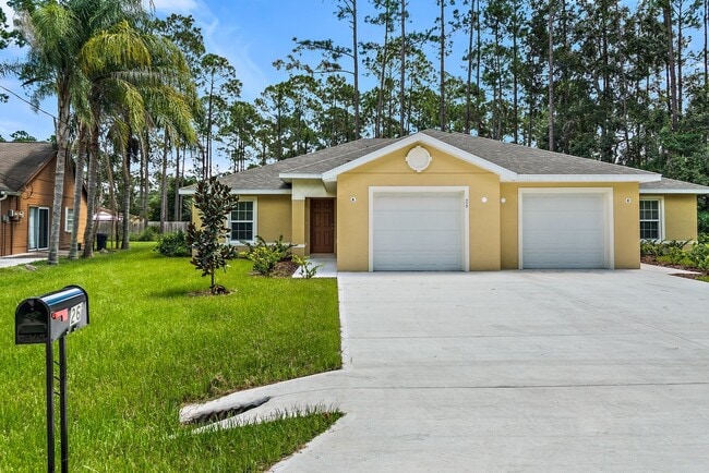 Building Photo - 24 Farnum Ln