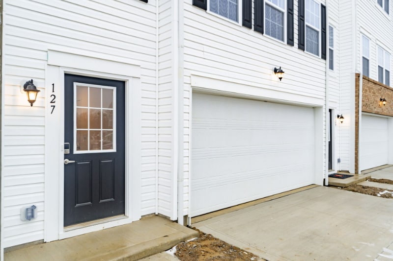 Building Photo - 127 Sitka Willow Dr