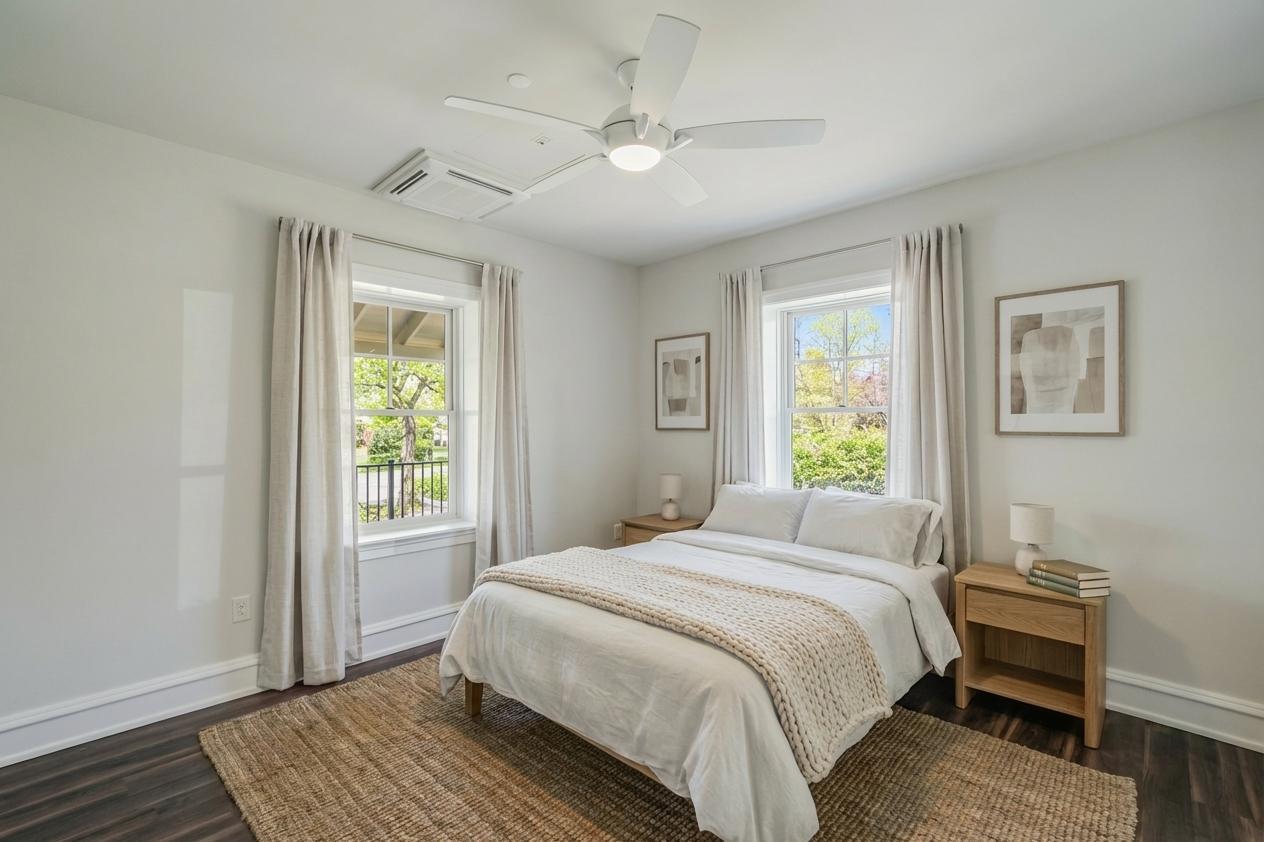 Building Photo - 104 Poplar Ave