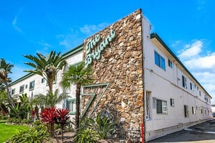 Building Photo - Bryant