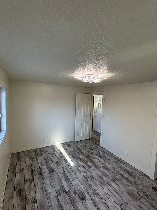 Building Photo - 1458 Cheever Ln