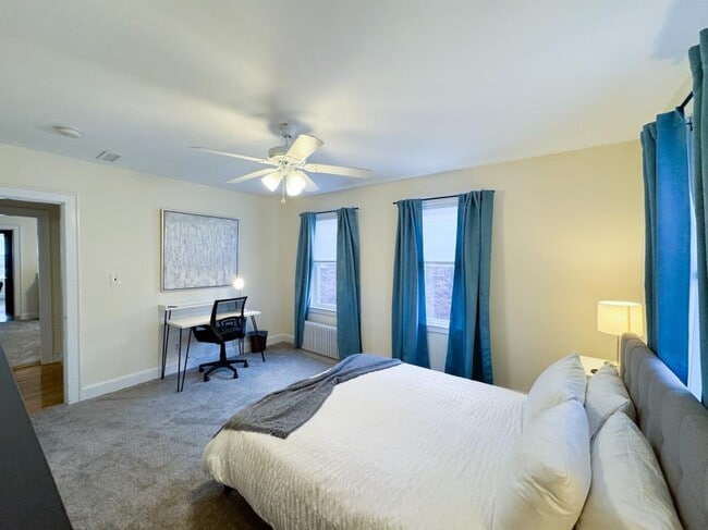 Building Photo - 3 bedroom in Brighton MA 02135