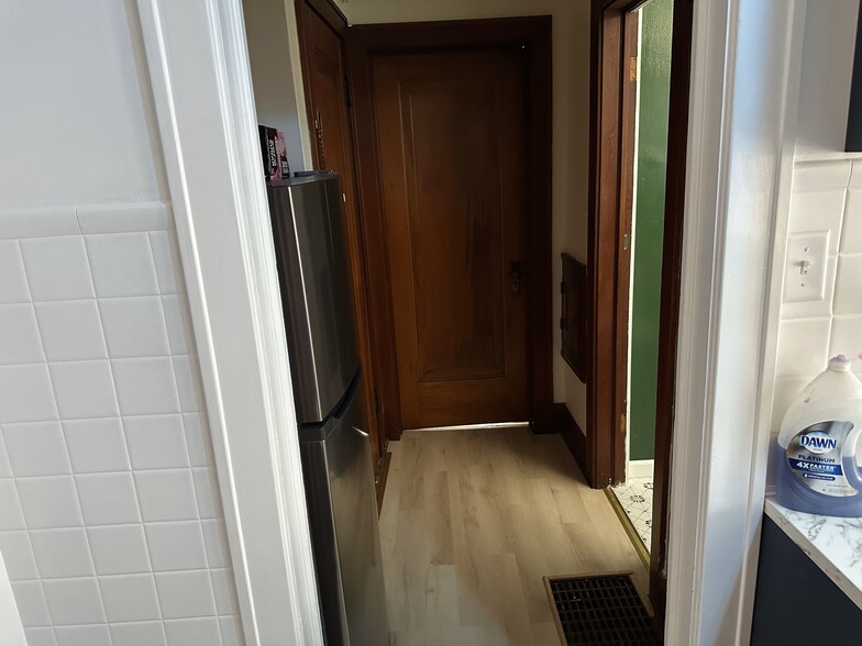 Hallway - 3839 24th Ave S