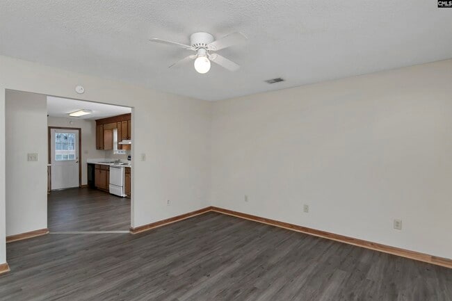 Building Photo - 122 Hazelwood Ct