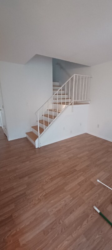 Building Photo - 29640 SW Volley St
