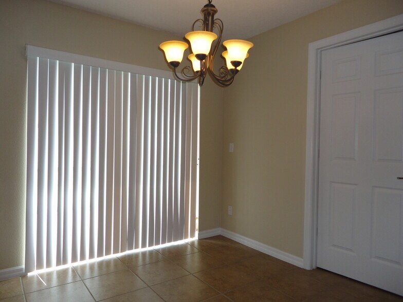 Building Photo - 2705 Bullion Loop