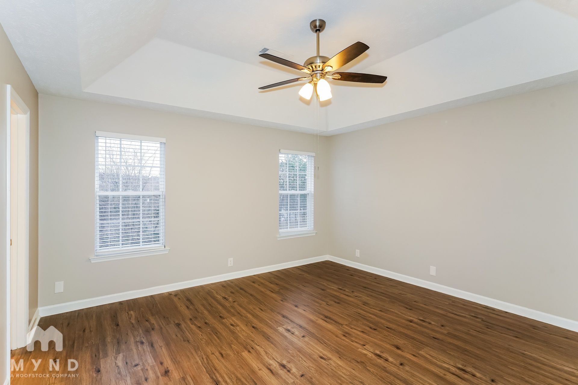 Building Photo - 252 Cedarview Dr