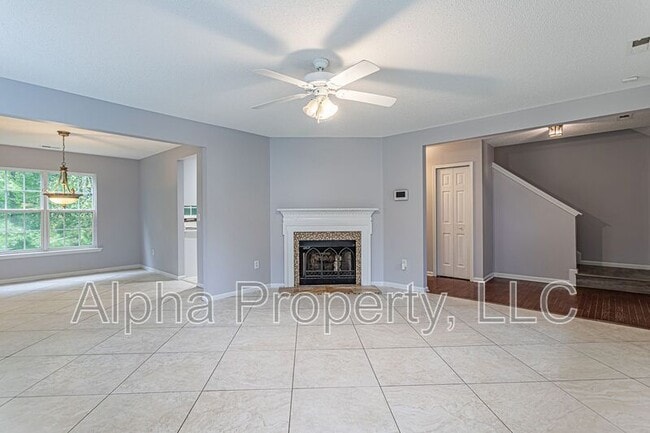 Building Photo - 736 Bent Hollow Ct