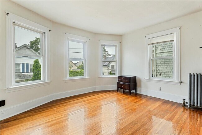 Building Photo - 63 Trenton St
