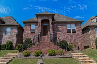 Building Photo - 2820 Covenant Cv