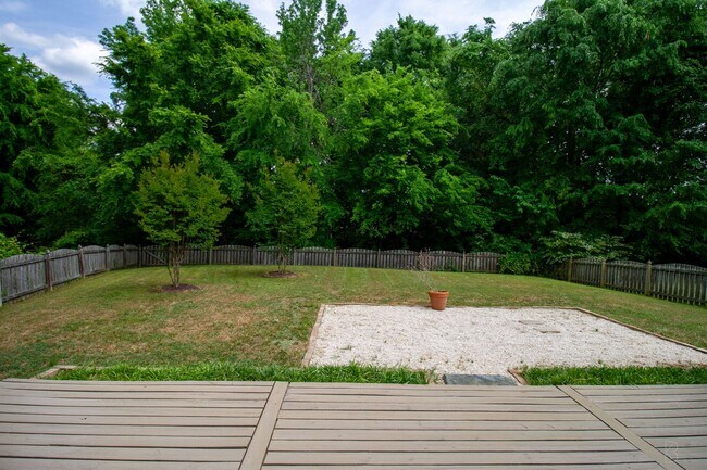 Building Photo - 4 bedroom home in Ballantyne