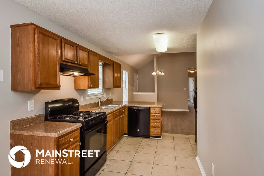 Building Photo - 1367 Camrose Ct