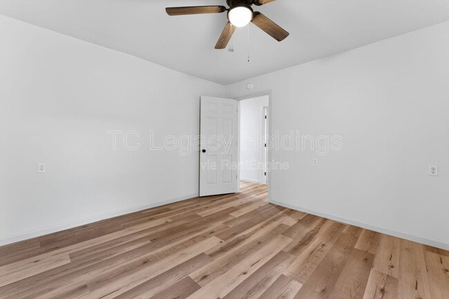 Building Photo - 45 Lincoln St