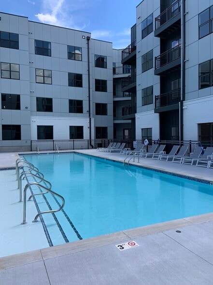 Building Photo - 1677 54th Ave N