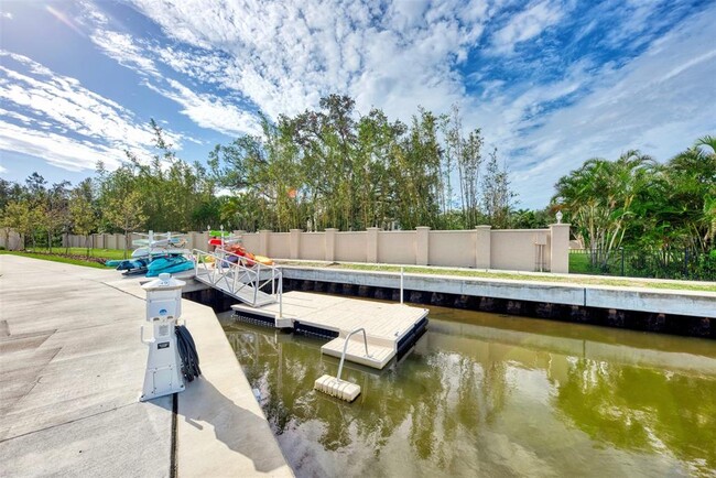 Building Photo - 1703 N Tamiami Trl