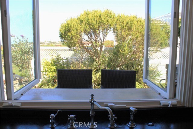 Building Photo - 3601 Sausalito Dr