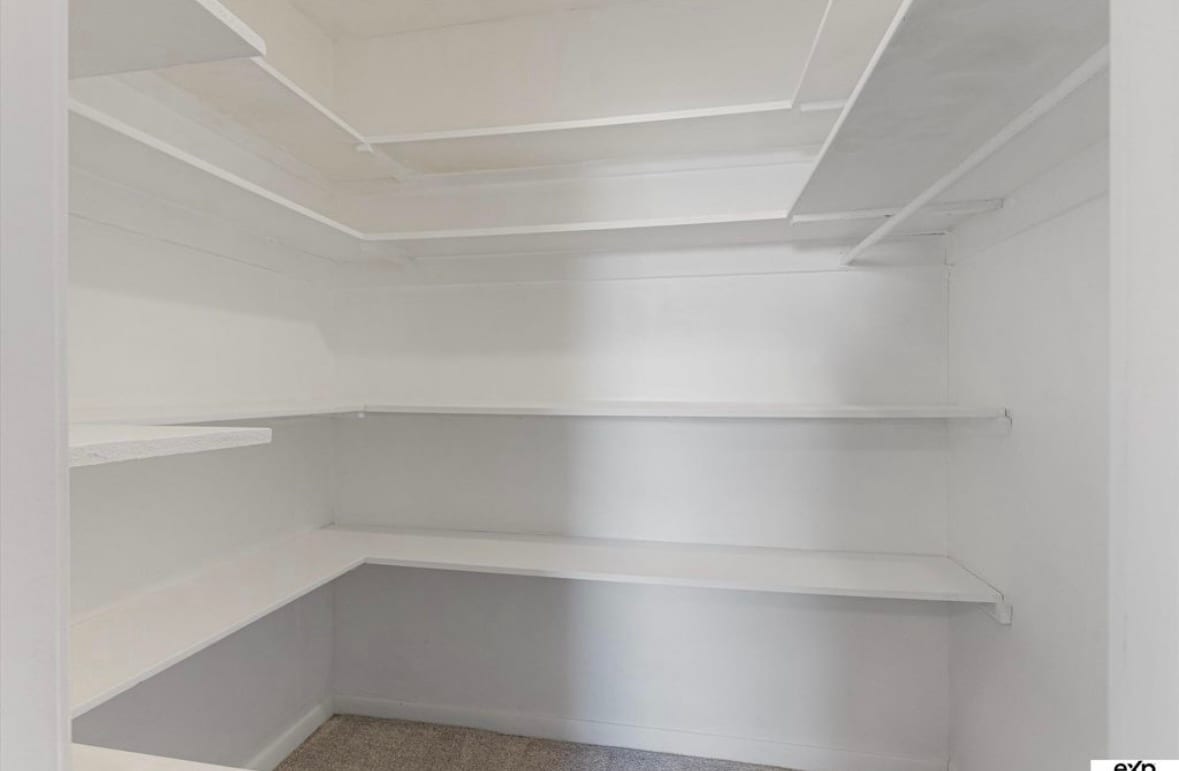 Building Photo - 12727 Woodcrest Plz
