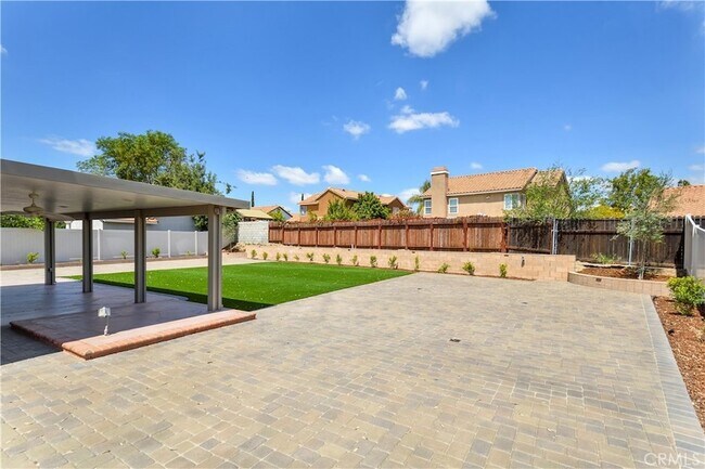 Building Photo - 8608 Oakthorn Cir