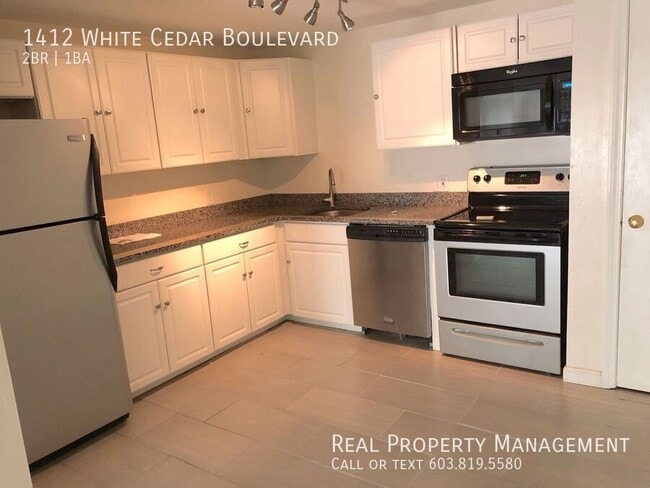 Building Photo - 1412 White Cedar Blvd