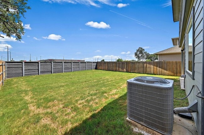 Building Photo - 109 Cupreata Ln