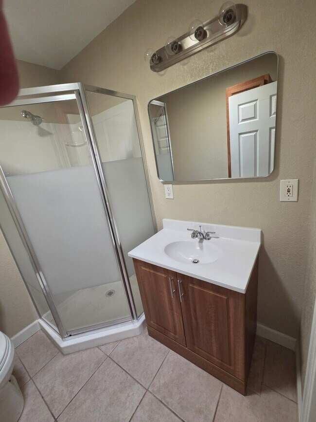 Building Photo - 40 Tap Cir