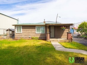 Building Photo - Charming 1-Bedroom Home with Cozy Upgrades in Spokane