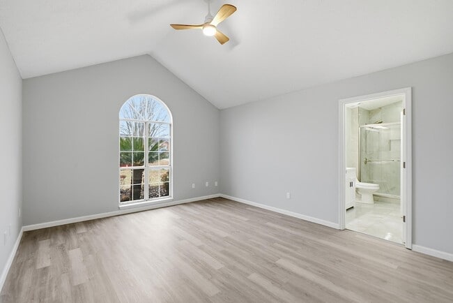 Building Photo - 1434 Santa Anita Dr