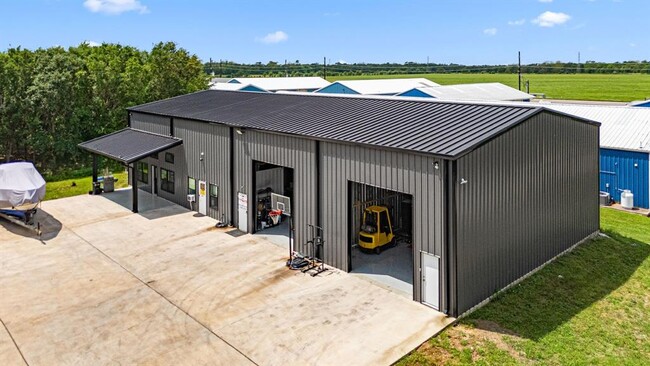 Building Photo - 4008 Farm to Market Rd 723